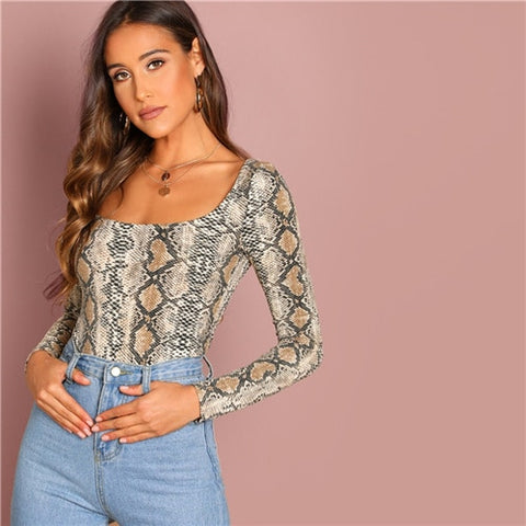 SHEIN Multicolor Going Out Highstreet Elegant Snake Pattern Square Neck Pullovers Tee Autumn Women Casual Women Tshirt Top