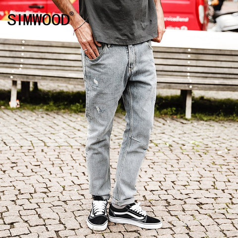 SIMWOOD 2019 Spring Biker Jeans Men Slim Fit Ripped Jeans For Man Skinny Fashion Hole Denim Trousers High Quality NC017018